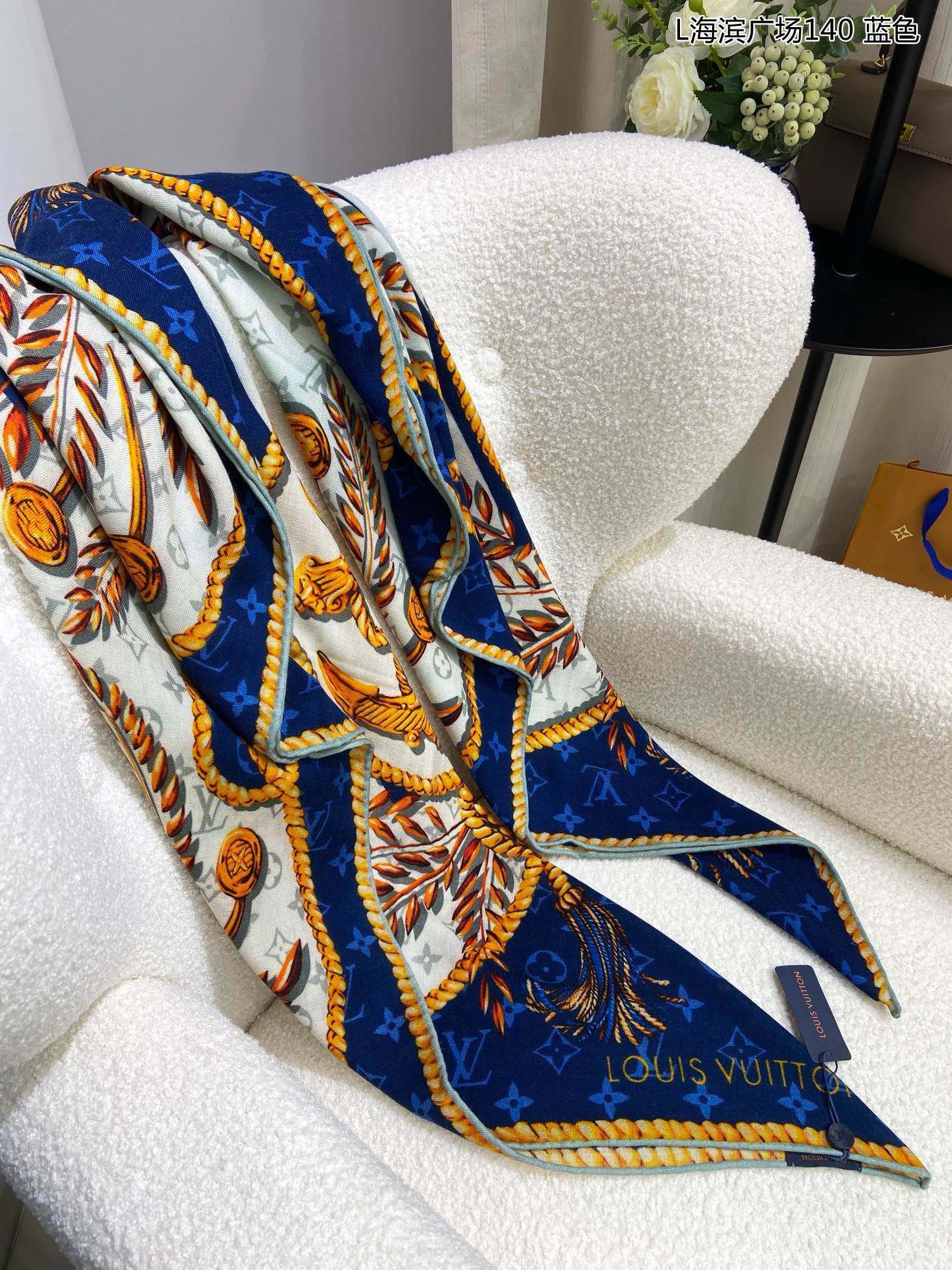 Louis Vuitton Scarf